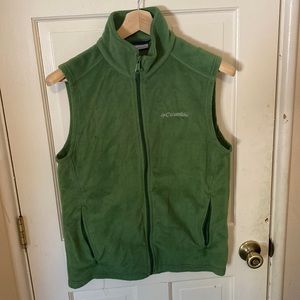 Columbia fleece vest